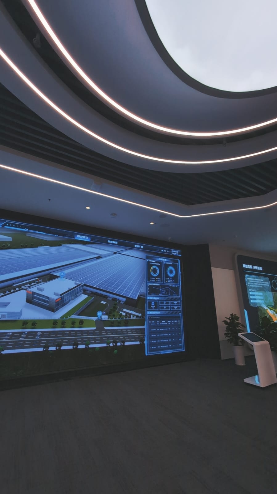 Digital model of energy infrastructure shown at a demonstration centre